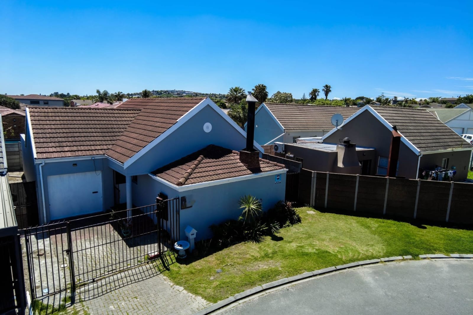 3 Bedroom Property for Sale in Brackenfell Central Western Cape